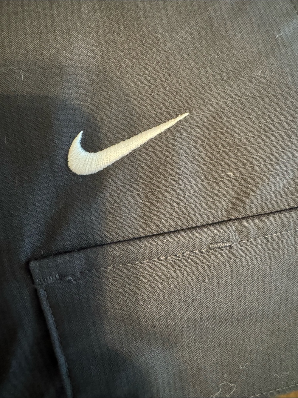 Nike Sportswear Women's Mid-Rise Oversized Woven Cargo Pants - Picture 3 of 6